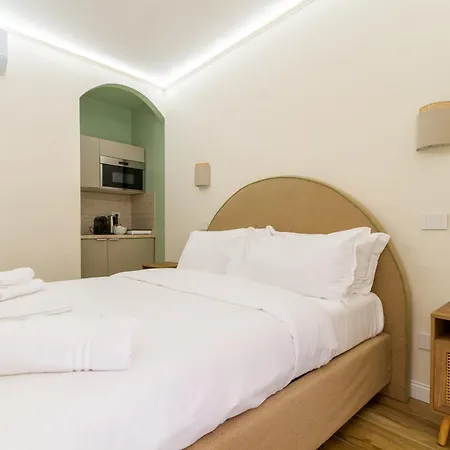 Petite Suite - Design & Comfort-2